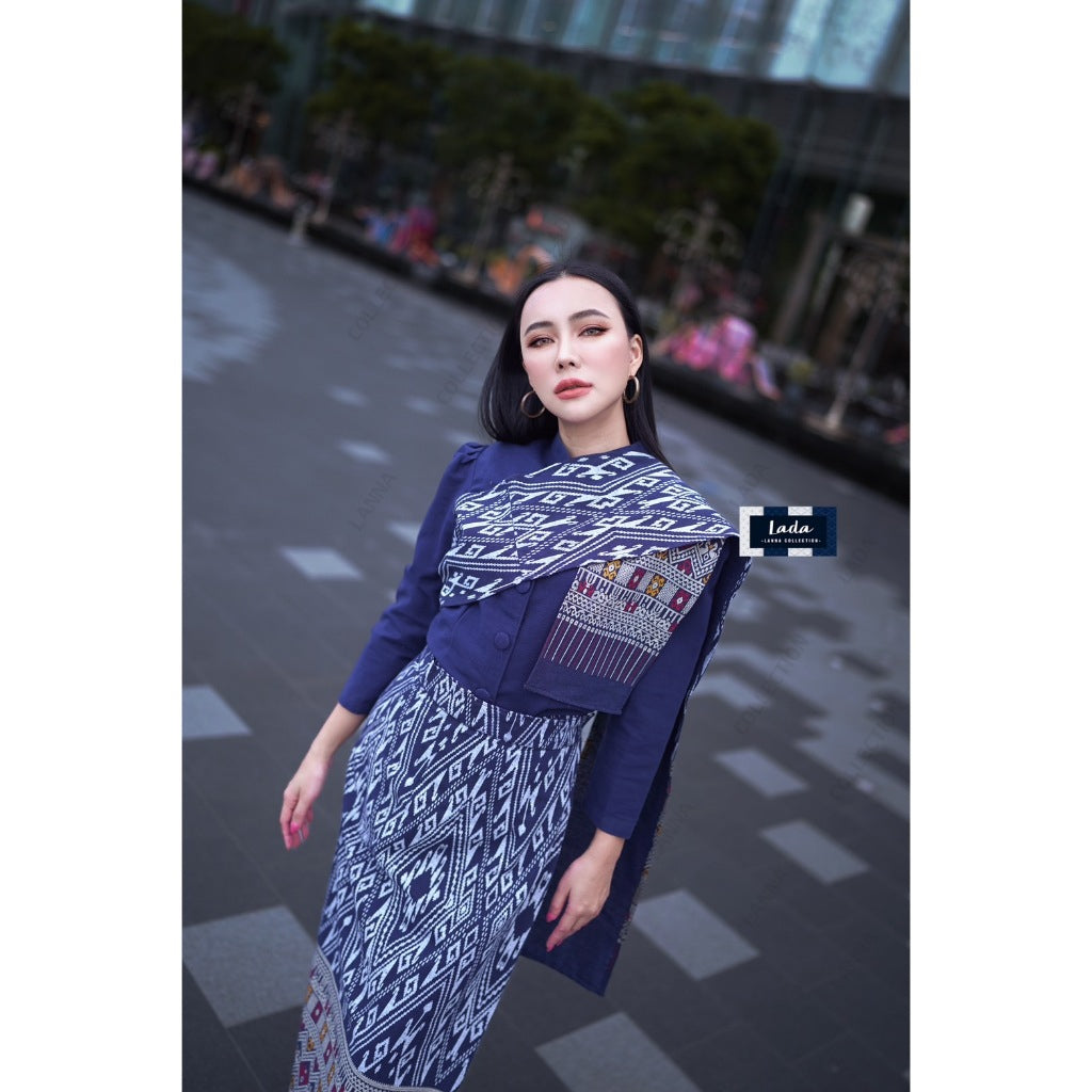 Beautiful women's dresses, casual Thai dresses premium products Printed cotton Dress set Printed cotton fabric set Navy blue Chitralada shirt Tin Jok Nok Khin Nam sarong with cloth sash