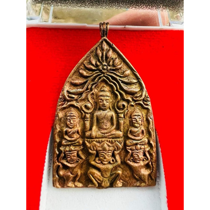 Millionaire's Amulet (Ancient cast coins of Buddhist art life-changing )is lucky victorious wins everything Worship and