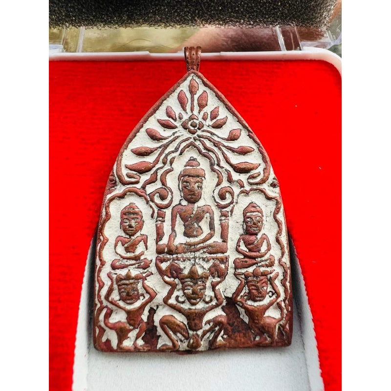 Millionaire's Amulet (Ancient cast coins of Buddhist art life-changing )is lucky victorious wins everything Worship and