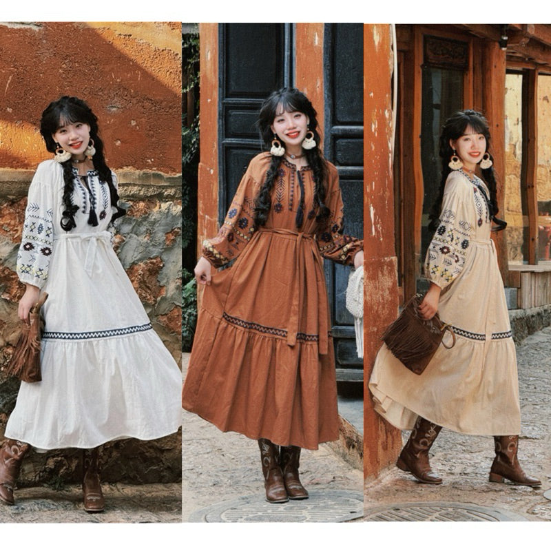 Long dress, Bohemian dress, embroidered dress, embroidery all over. bohemian style Suitable for camping and hiking. Long sleeve shirt tied at the waist. Size: chest 32-42, dress length 47, covers knees.