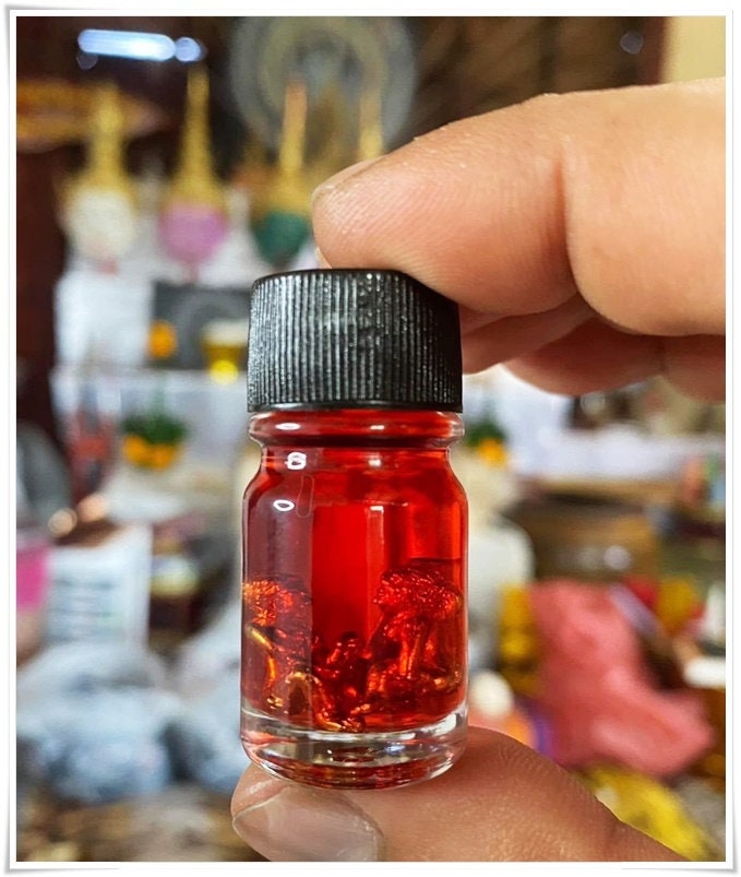 Powerful Magic Charm oil - Nammanprai Sanae Athan Best oil for Salvage Broken Relationship - Wealth Fetching & Business/Sales Luck