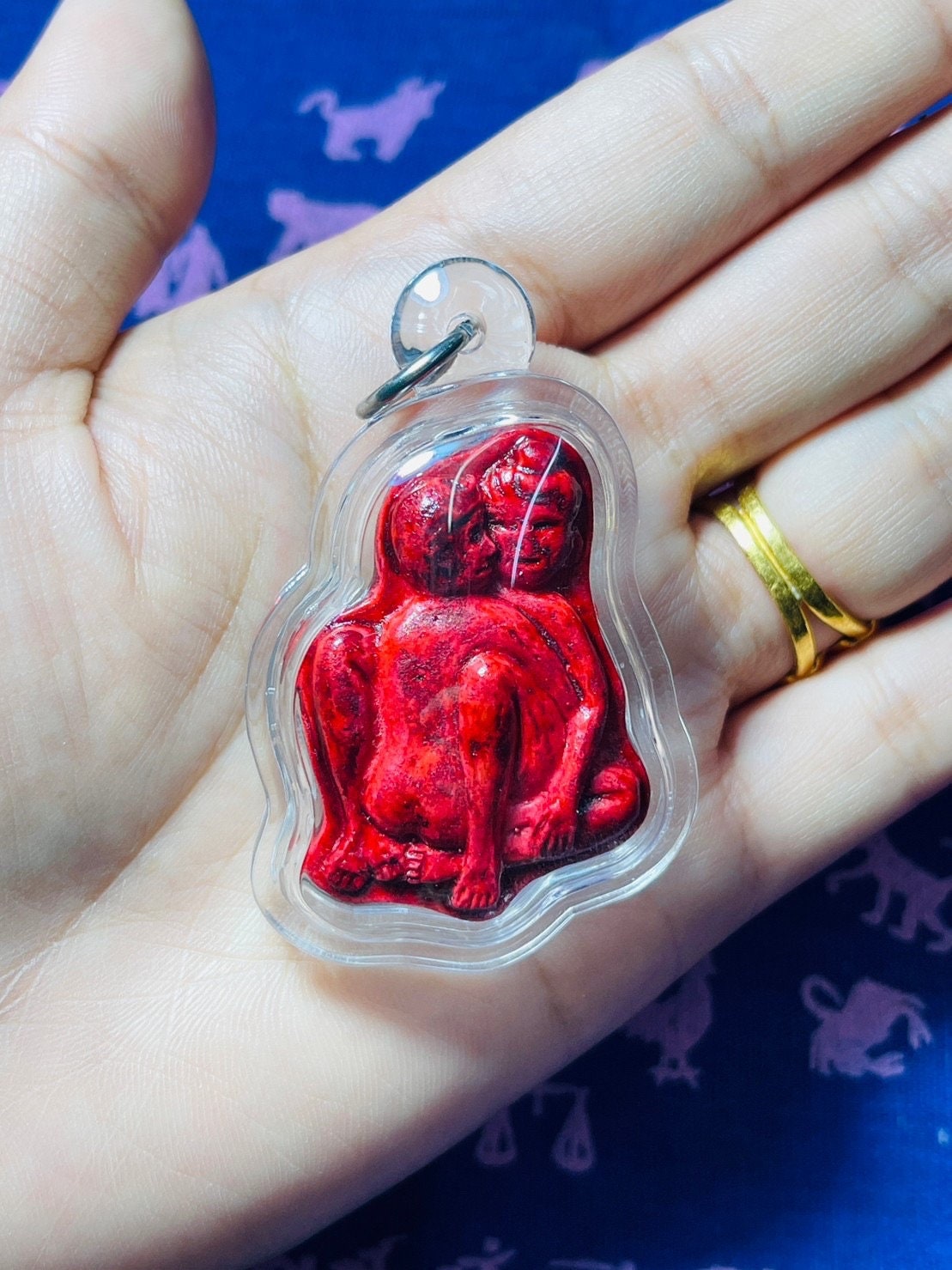 Powerful Charm Amulet for fast love and sex Magic Pendant Inn Koo Rak Thai Amulet Powerful of attraction Magic pendant for protection ,attracts luck, attracts customers, enhances luck, helps with business negotiations. By LP Wasit Uchuko