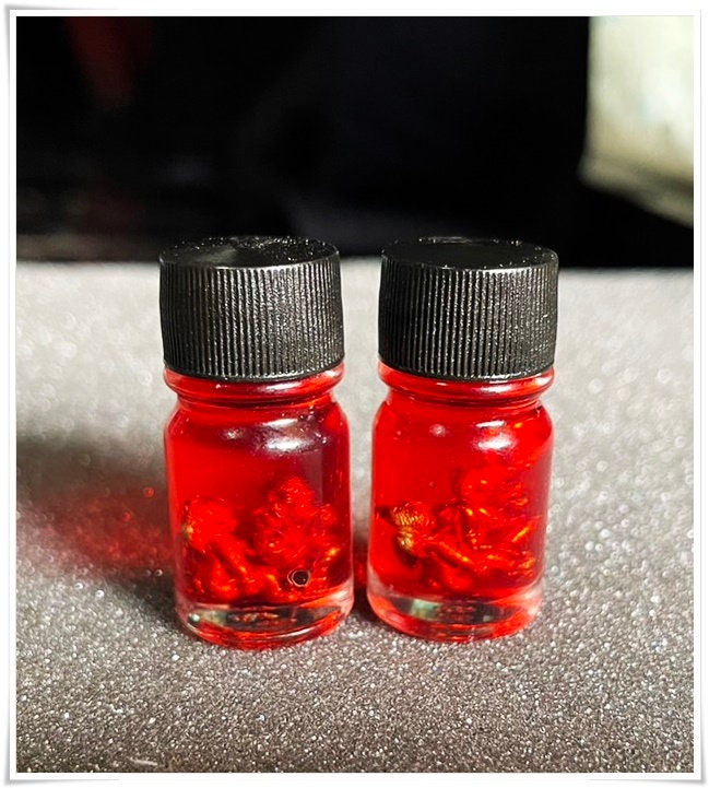 Powerful Magic Charm oil - Nammanprai Sanae Athan Best oil for Salvage Broken Relationship - Wealth Fetching & Business/Sales Luck