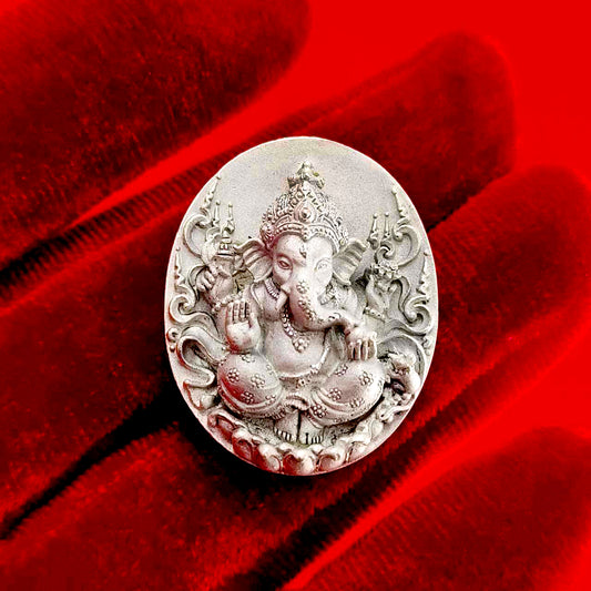 Pra Pikanes Ganesh amulet God Of Hindu Success Thai - Hindu Jewelry Amulets Phra Pikanet Lord Ganesha Pendants