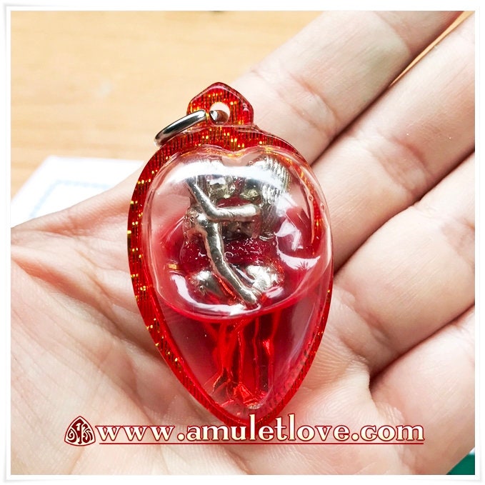 Lucky in Lover Magic Pendant Inn Koo Thai Amulet Charm talisman for Attraction Attract a lover Attract money Attract business Make your lover come to you Controlling and commanding build rapport quickly and easily By Luang phu Nen keaw