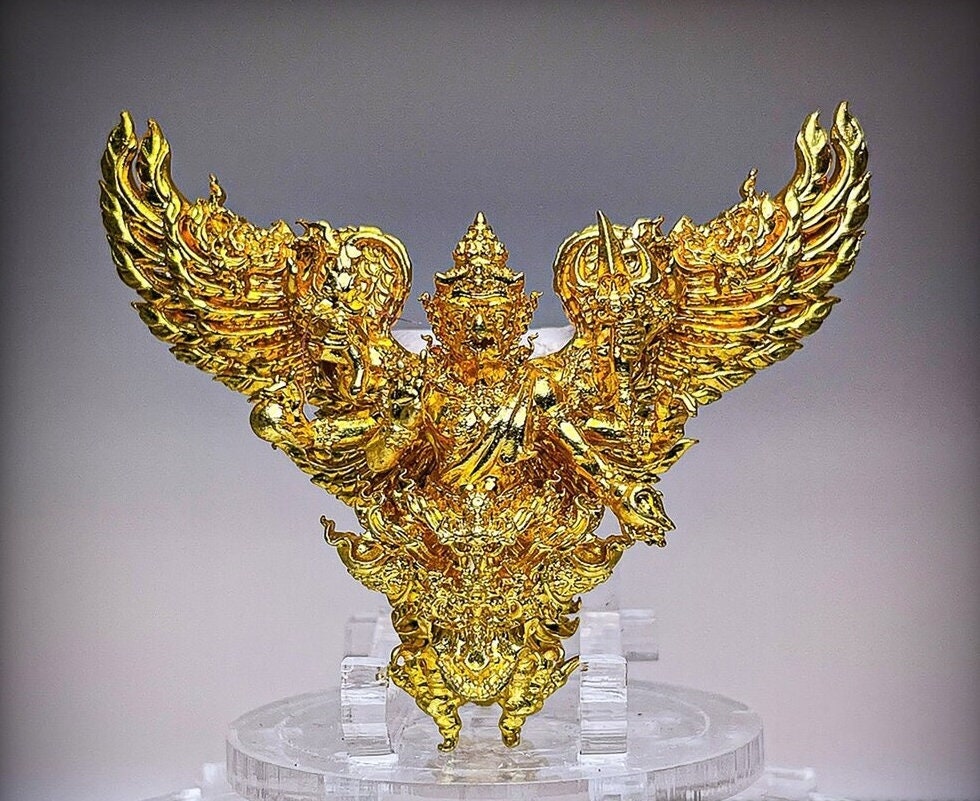 Garuda or Paya Krut Powerful Amulet Magic Pendant