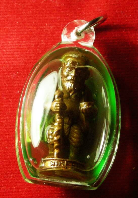 Choo Chok Amulet The old man Chuchok Riak Sap Khor Laew Ruay Paya Khor Powders in Base Bathed in Green Prai Oil 2Takrut Kroo Ba Jao Bun Lerd